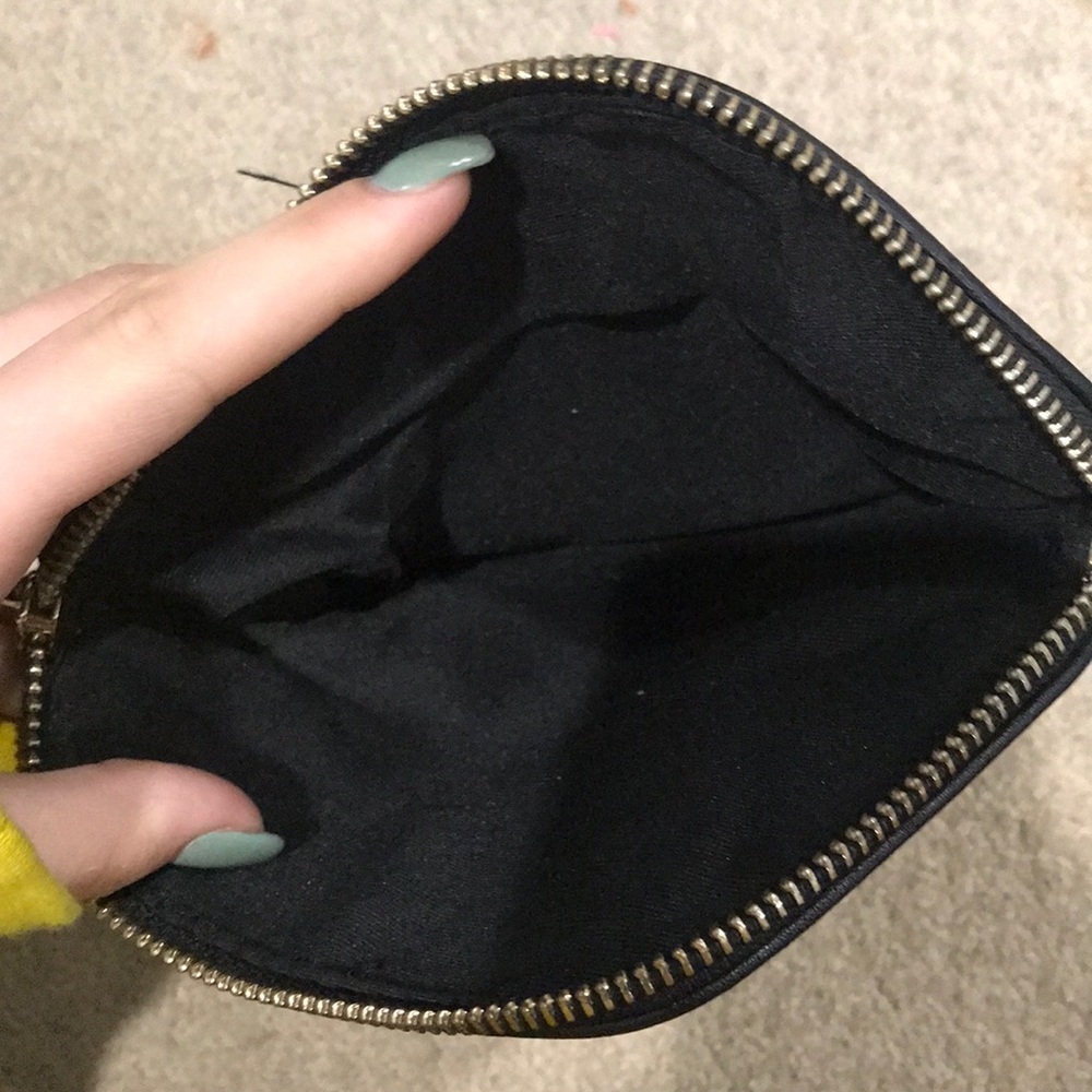 wallet - Picture 3 of 4